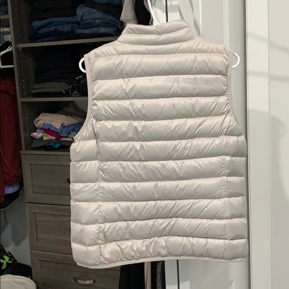 Faux down, reversible vest - Picture 2 of 4